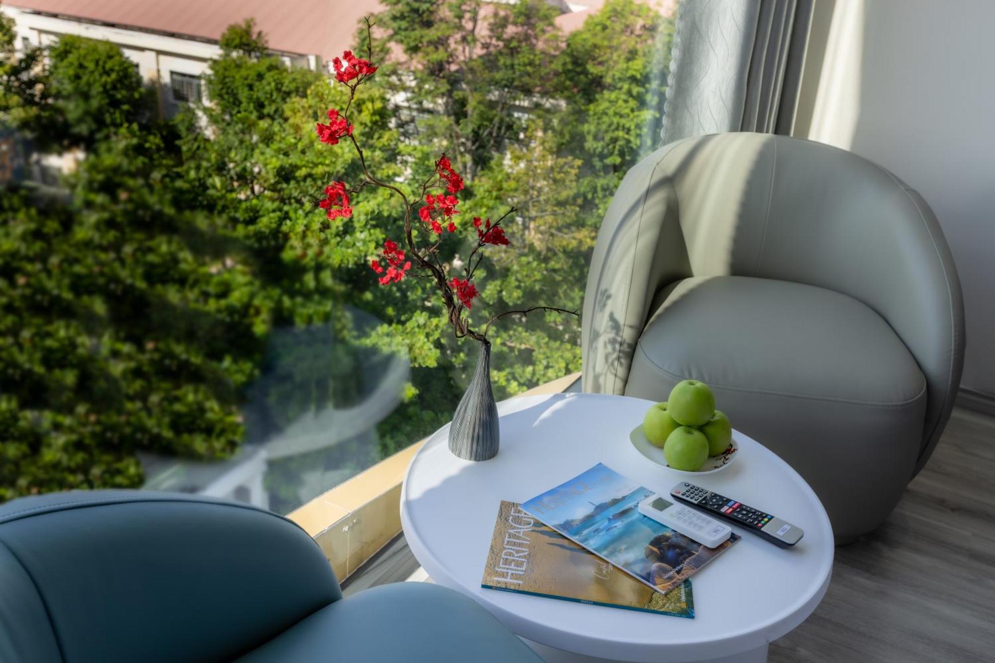 V'Luna Hotel - Managed By Thm เกิ่นเทอ ภายนอก รูปภาพ